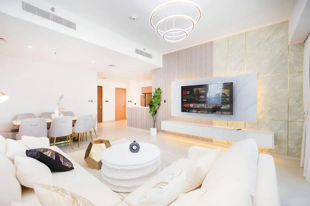 Apartamento Elegant 4Br, Stunning Burj Khalifa Views Act One 3001 Dubái