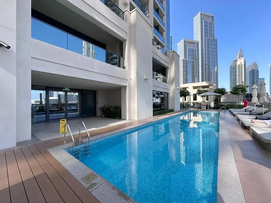 Apartamento Elegant 4Br, Stunning Burj Khalifa Views Act One 3001 Dubái