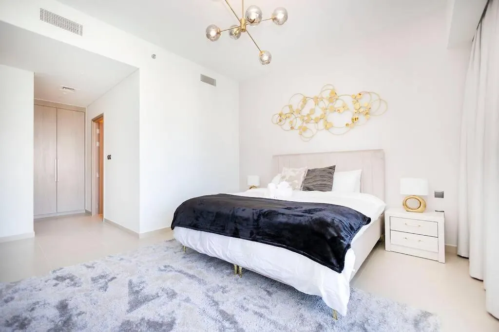 Apartamento Elegant 4Br, Stunning Burj Khalifa Views Act One 3001 Dubái